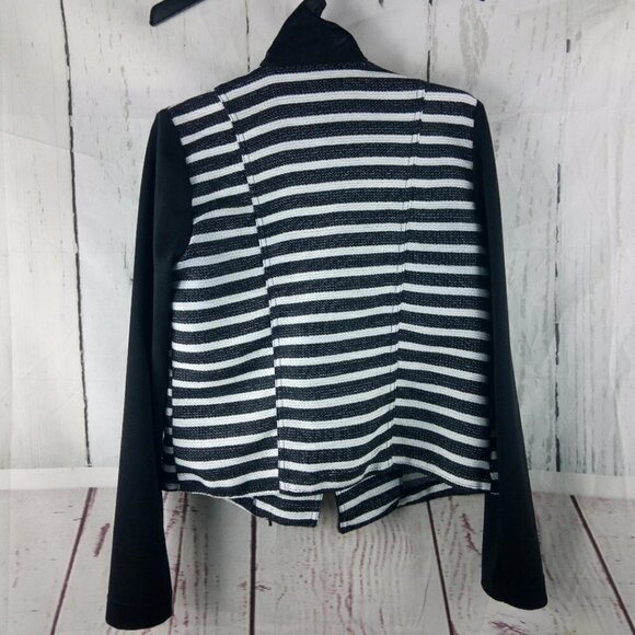 Maurices Women's Size M Black White Striped Front Zippered Blazer Jacket - Picture 10 of 11